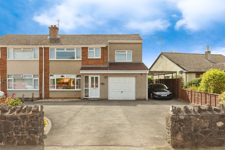 4 bedroom semi-detached house