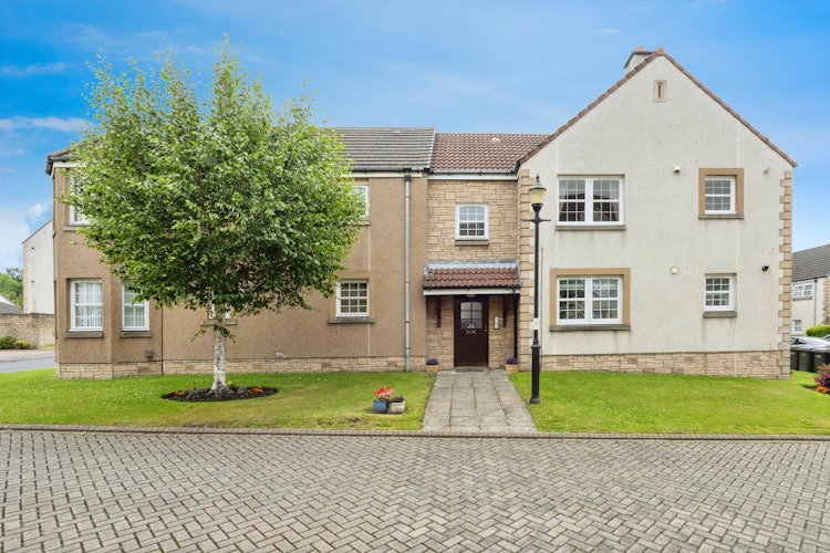 3 bedroom flat