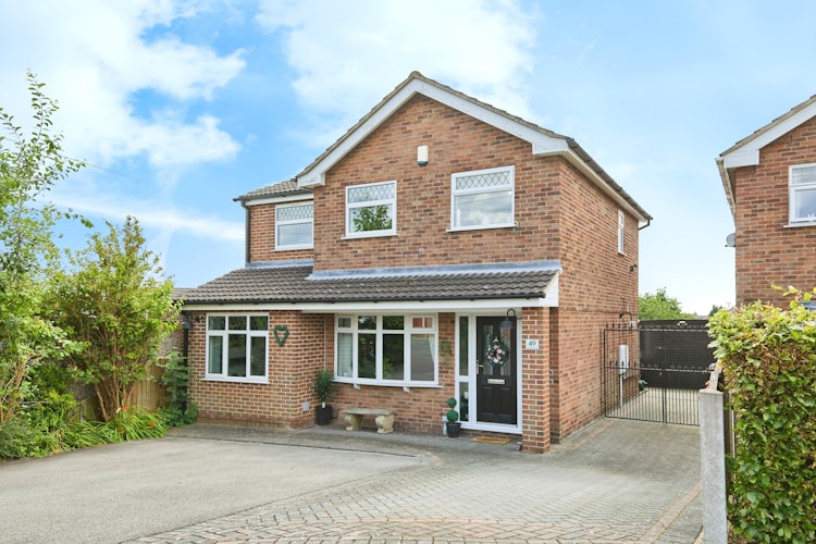 4 bedroom detached house