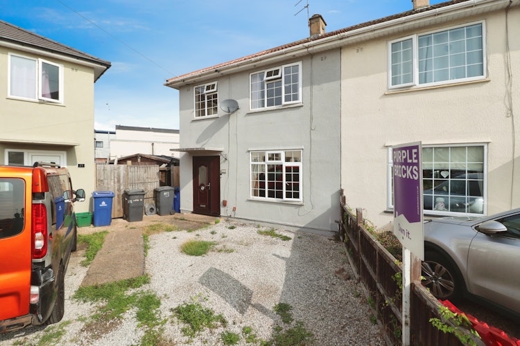 2 bedroom semi-detached house