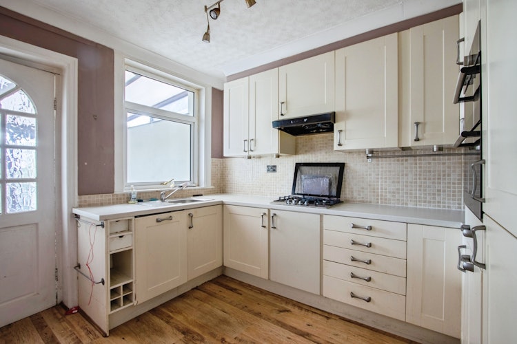 3 bedroom semi-detached house