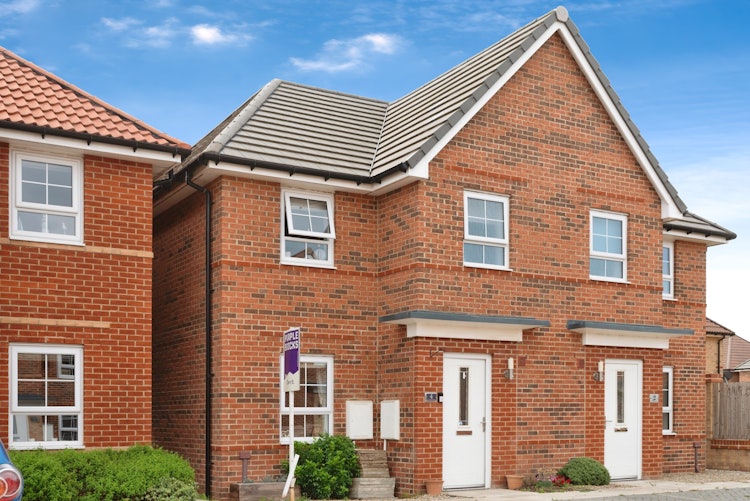 3 bedroom semi-detached house