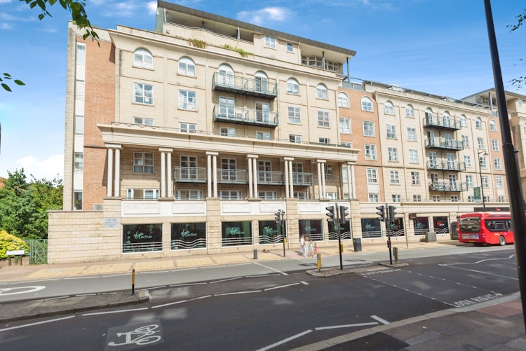 1 bedroom flat