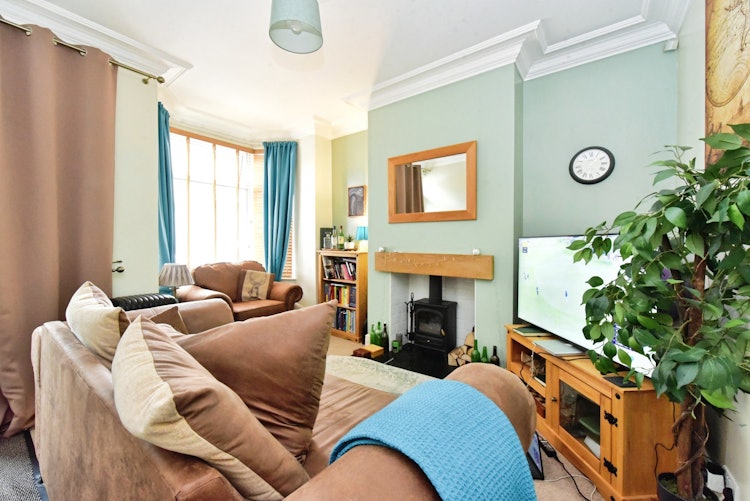 3 bedroom terraced house