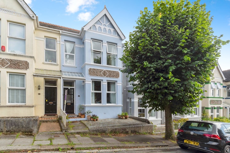 3 bedroom terraced house