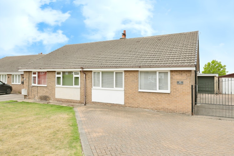 3 bedroom semi-detached bungalow