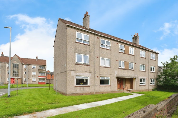 1 bedroom ground floor flat