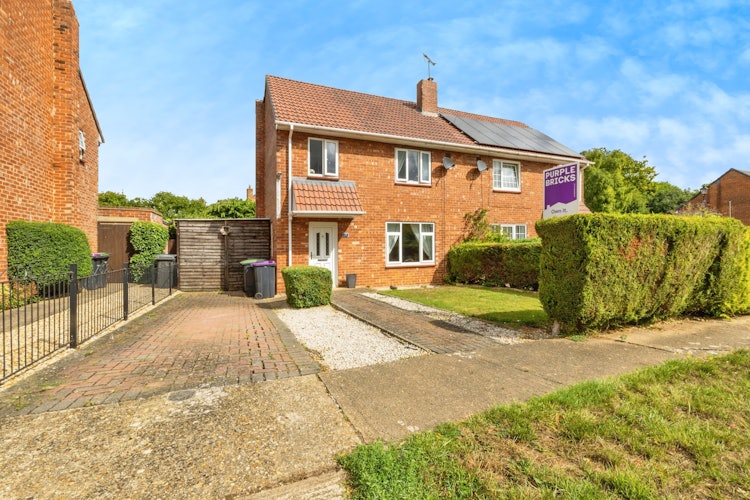 3 bedroom semi-detached house