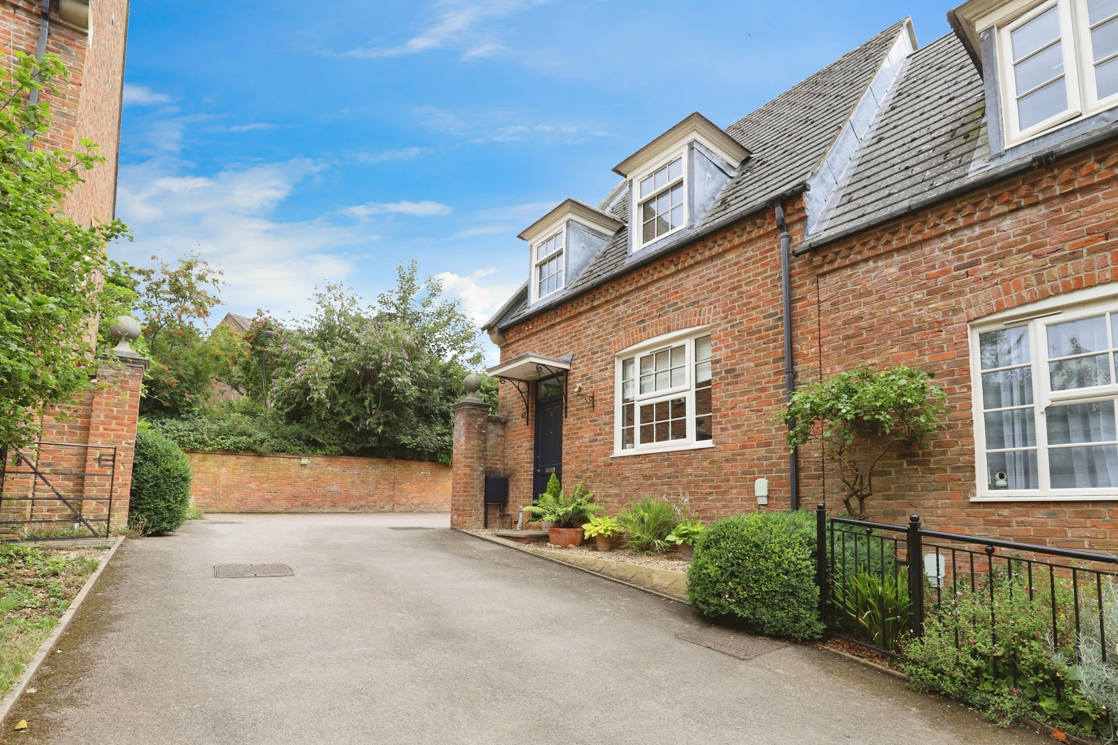 Scott Close, Oakham