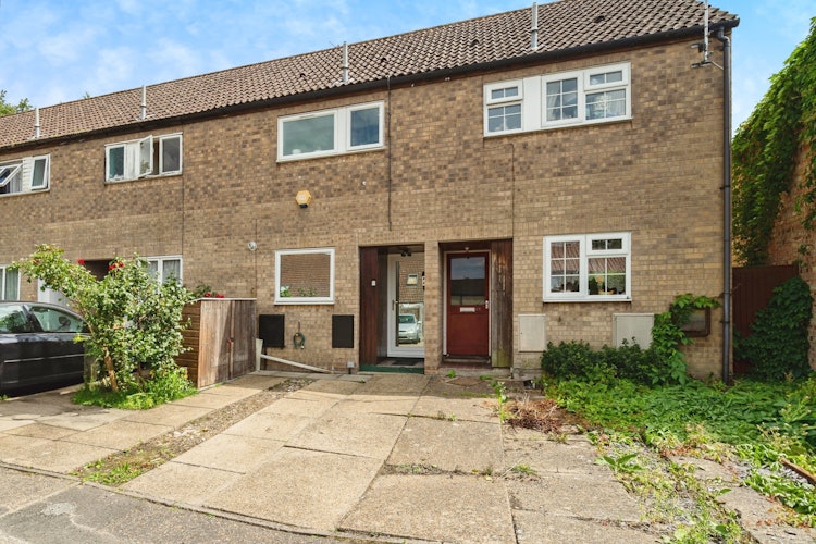 2 bedroom terraced house