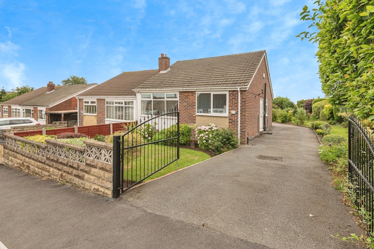 2 bedroom semi-detached bungalow