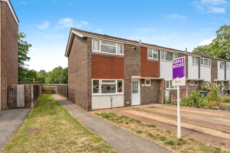 3 bedroom end of terrace house