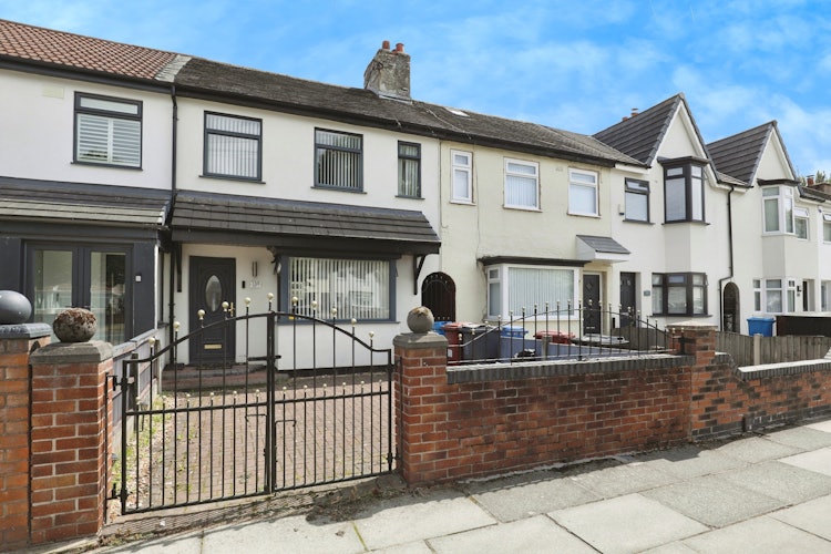 3 bedroom terraced house