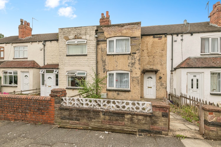 2 bedroom terraced house