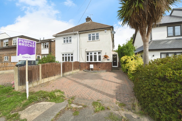 3 bedroom semi-detached house