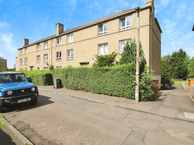2 bedroom flat