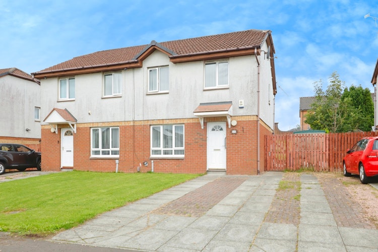 3 bedroom semi-detached house