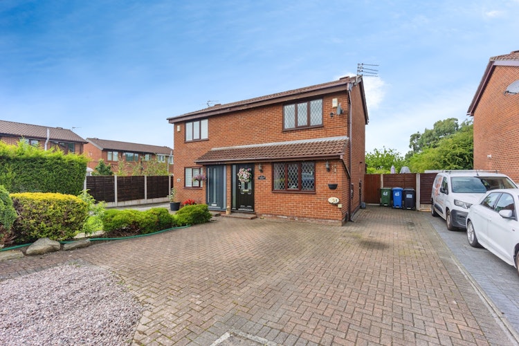 2 bedroom semi-detached house