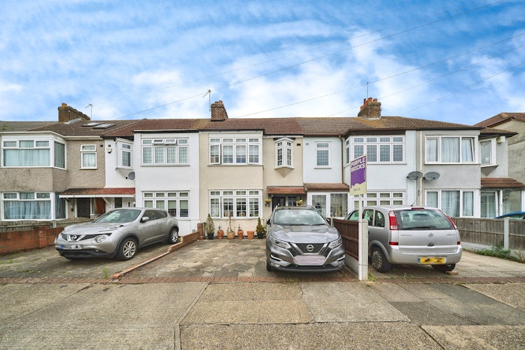 3 bedroom terraced house