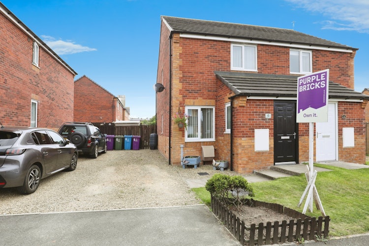 2 bedroom semi-detached house