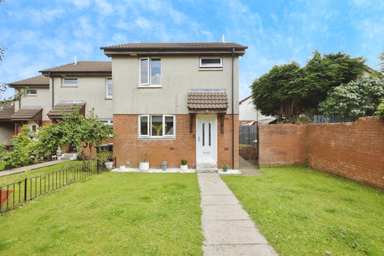 2 bedroom terraced house