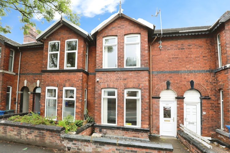 3 bedroom terraced house