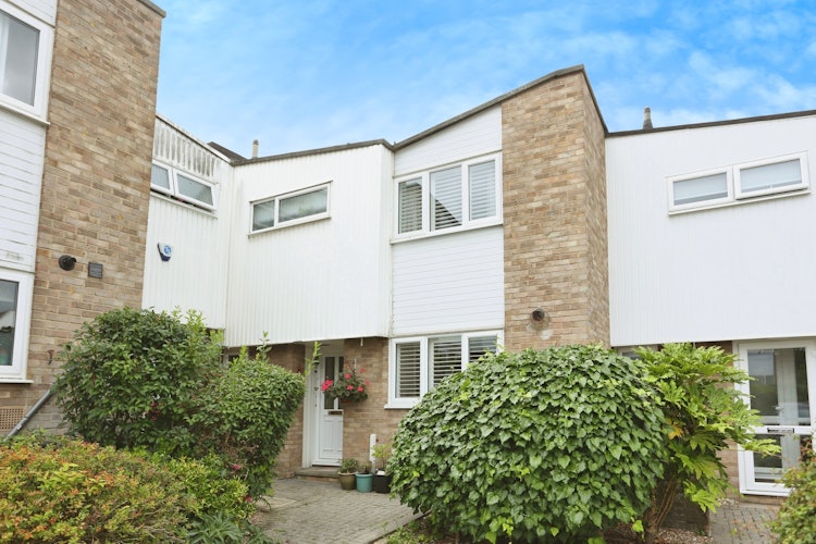 3 bedroom terraced house
