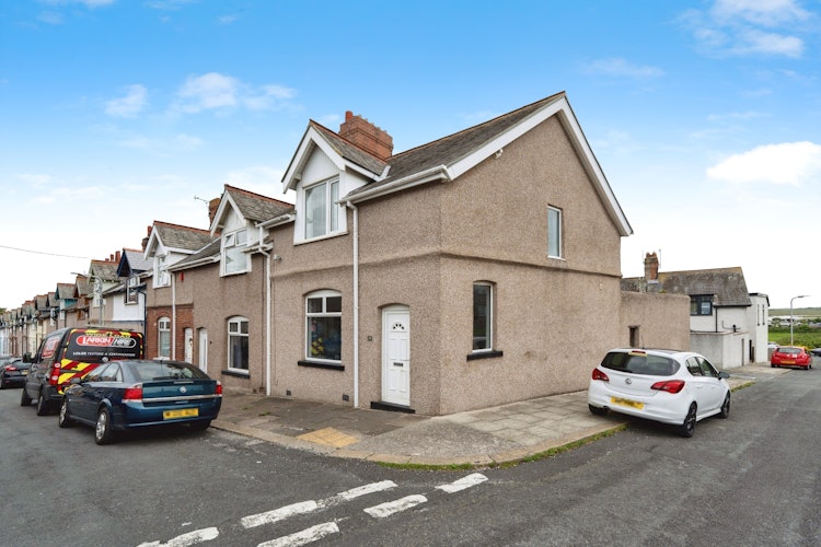 3 bedroom terraced house