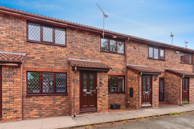 2 bedroom terraced house