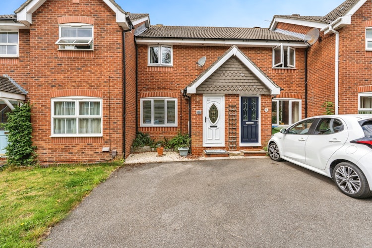 2 bedroom terraced house