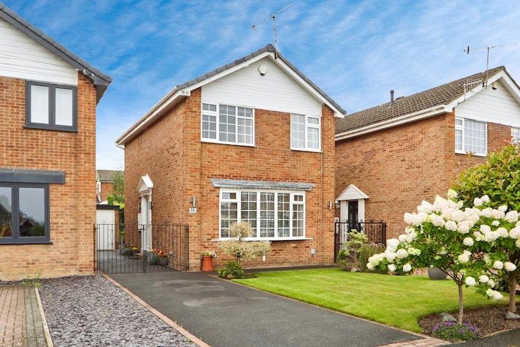 3 bedroom detached house