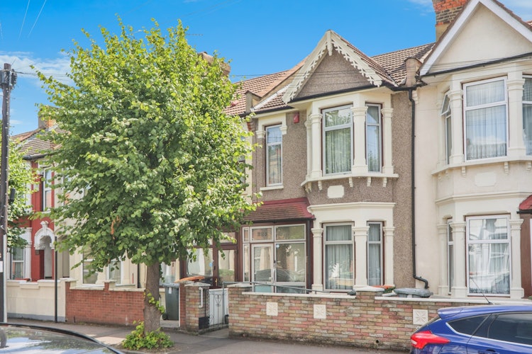 3 bedroom terraced house