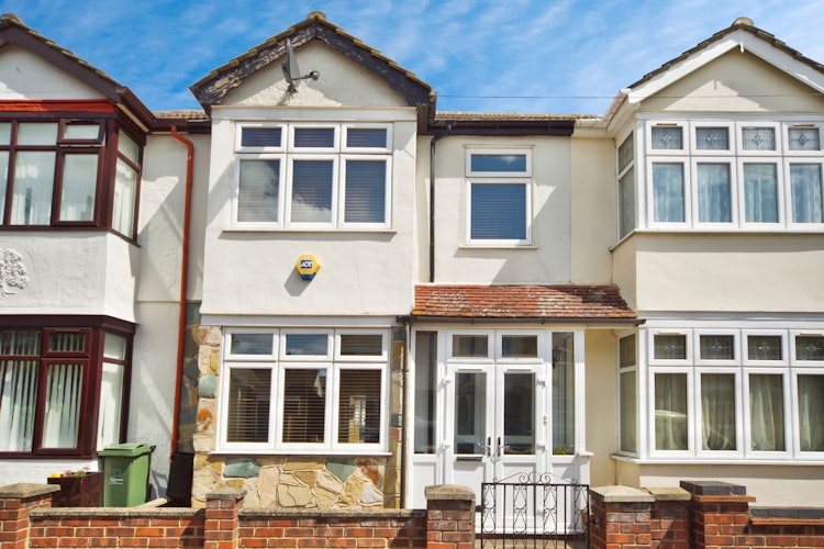 3 bedroom terraced house