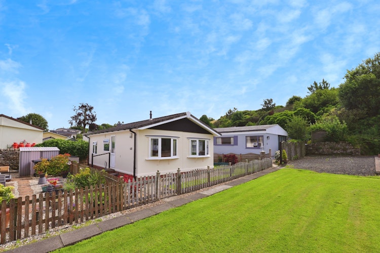 2 bedroom park home