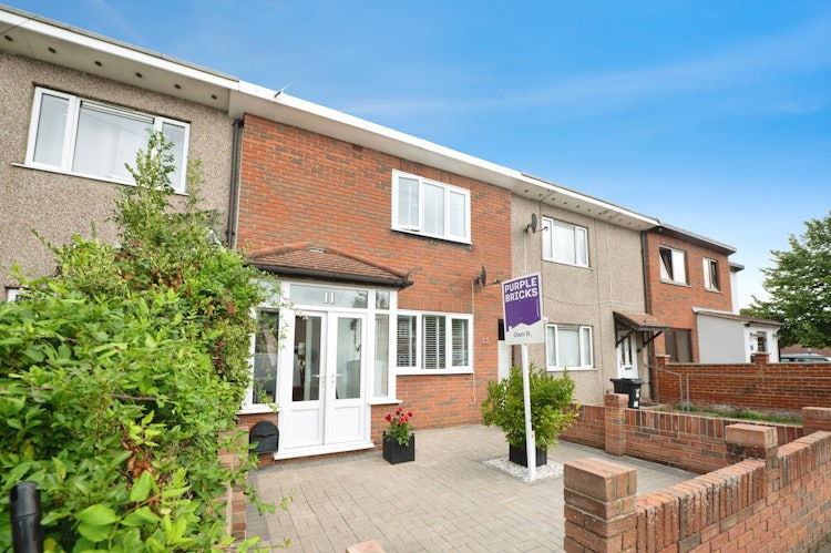 2 bedroom terraced house