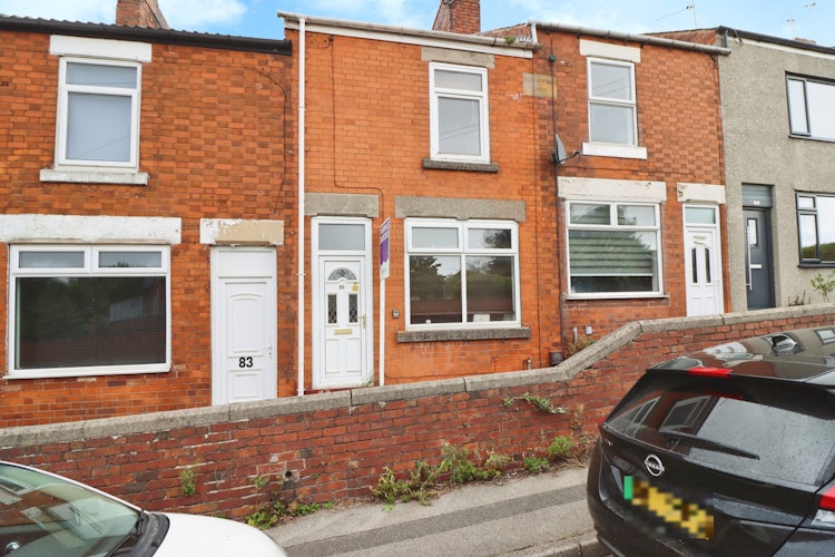 2 bedroom terraced house