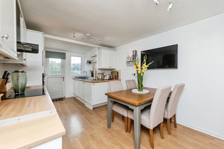 2 bedroom town house
