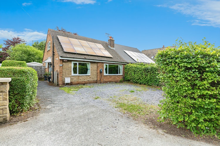 3 bedroom semi-detached bungalow