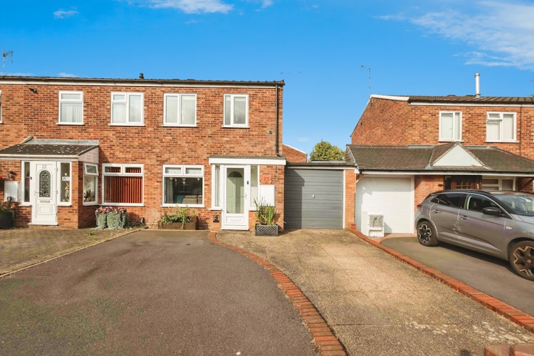 2 bedroom semi-detached house
