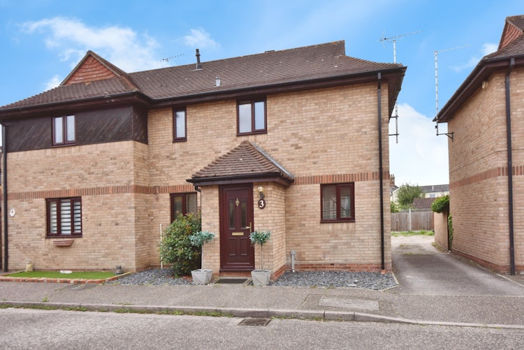 2 bedroom semi-detached house