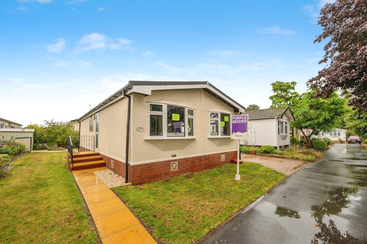 2 bedroom park home