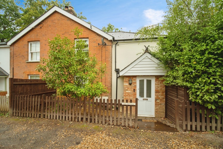 3 bedroom semi-detached house