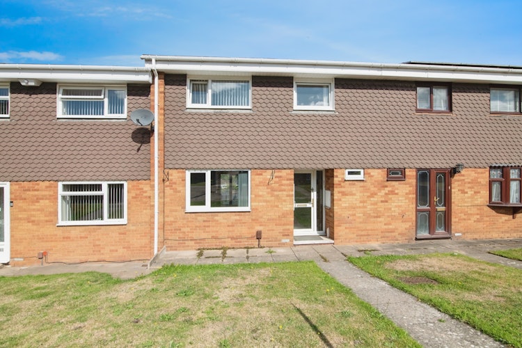 3 bedroom detached house