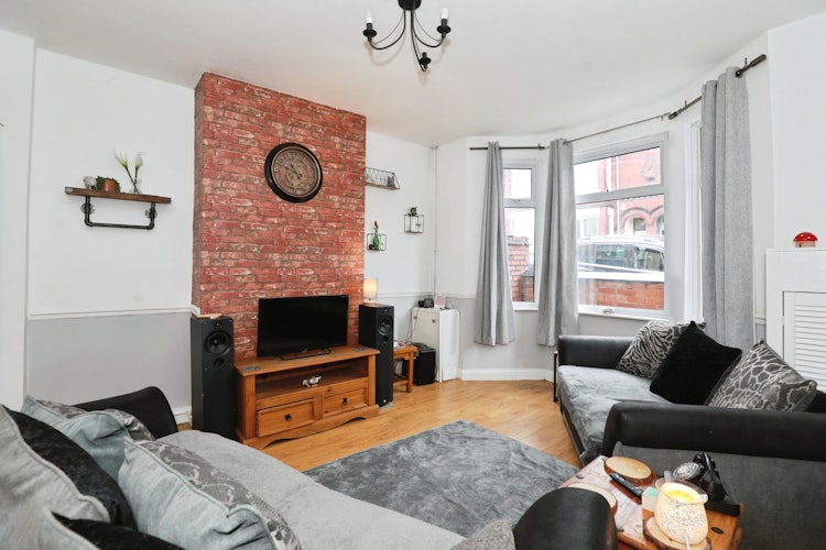3 bedroom terraced house