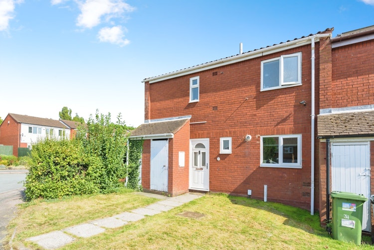 3 bedroom end of terrace house