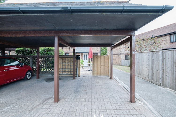 2 bedroom end of terrace house