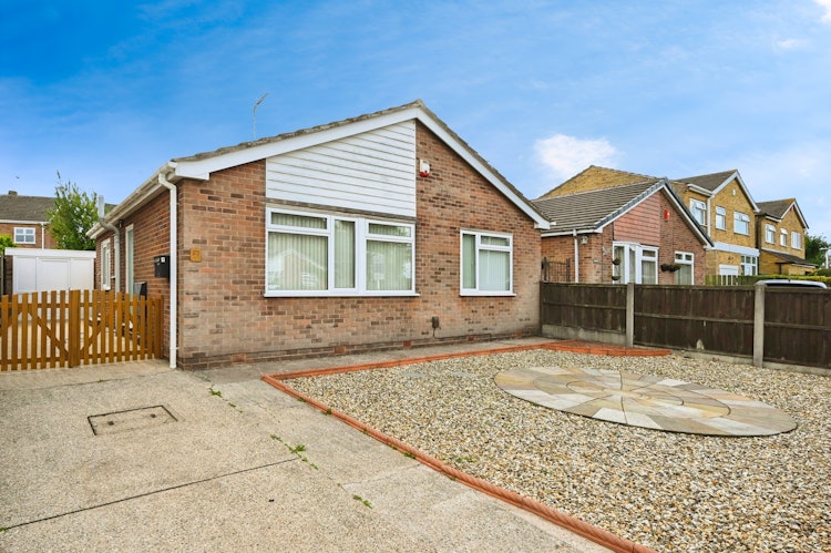 3 bedroom detached bungalow