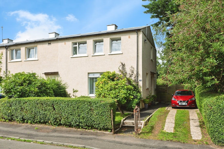 3 bedroom end of terrace house