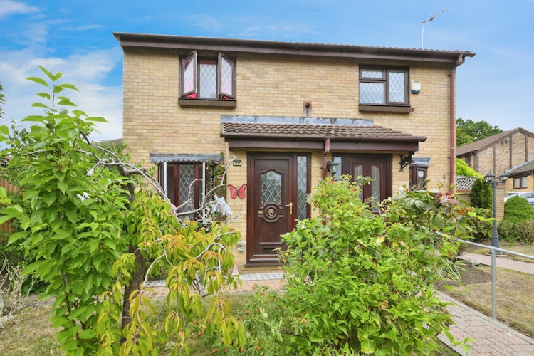 2 bedroom semi-detached house