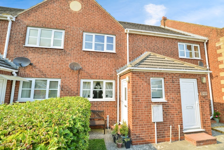 3 bedroom terraced house